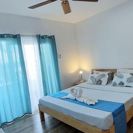 Beyond Island Hotel Moalboal Kültér fotó